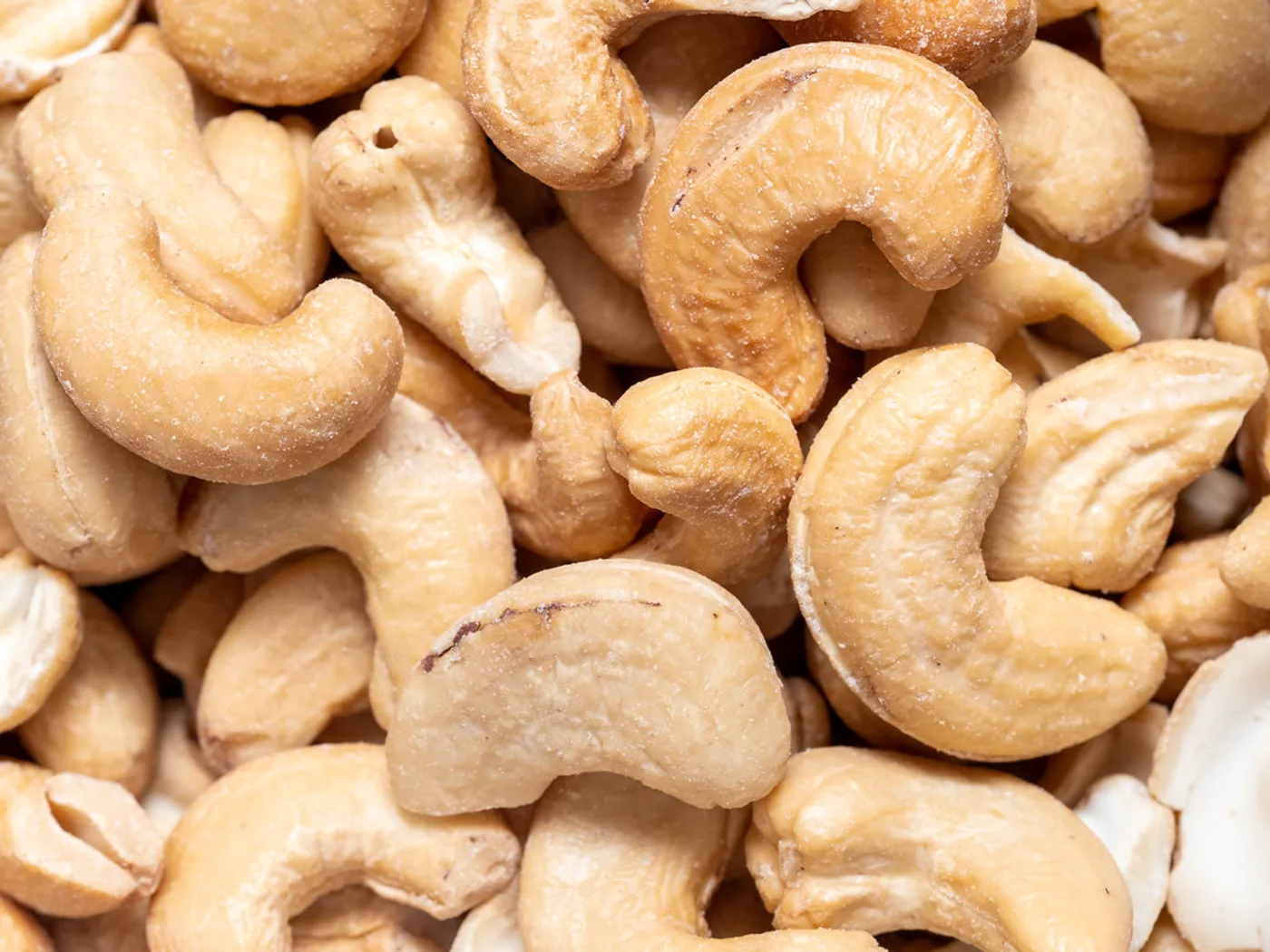 Whole Cashews W240, 250 g