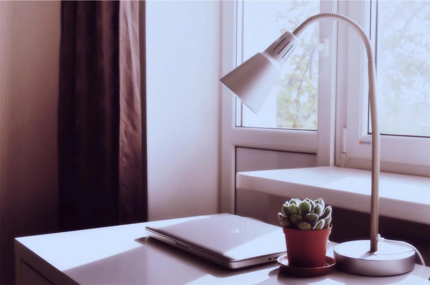 Swing-Arm Reading Lamp