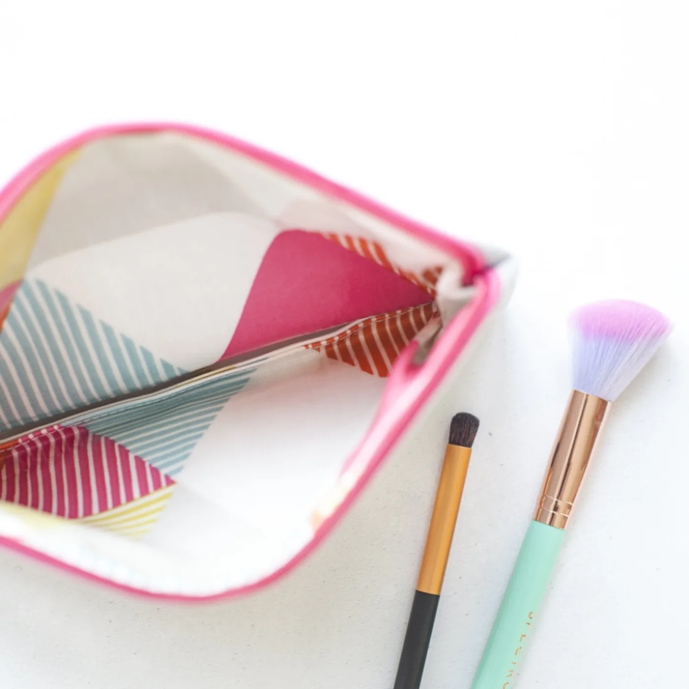 Canvas Wash & Make-up Pouch