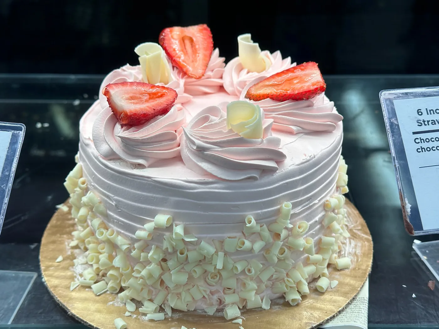 Fresh Strawberry Cream Cake