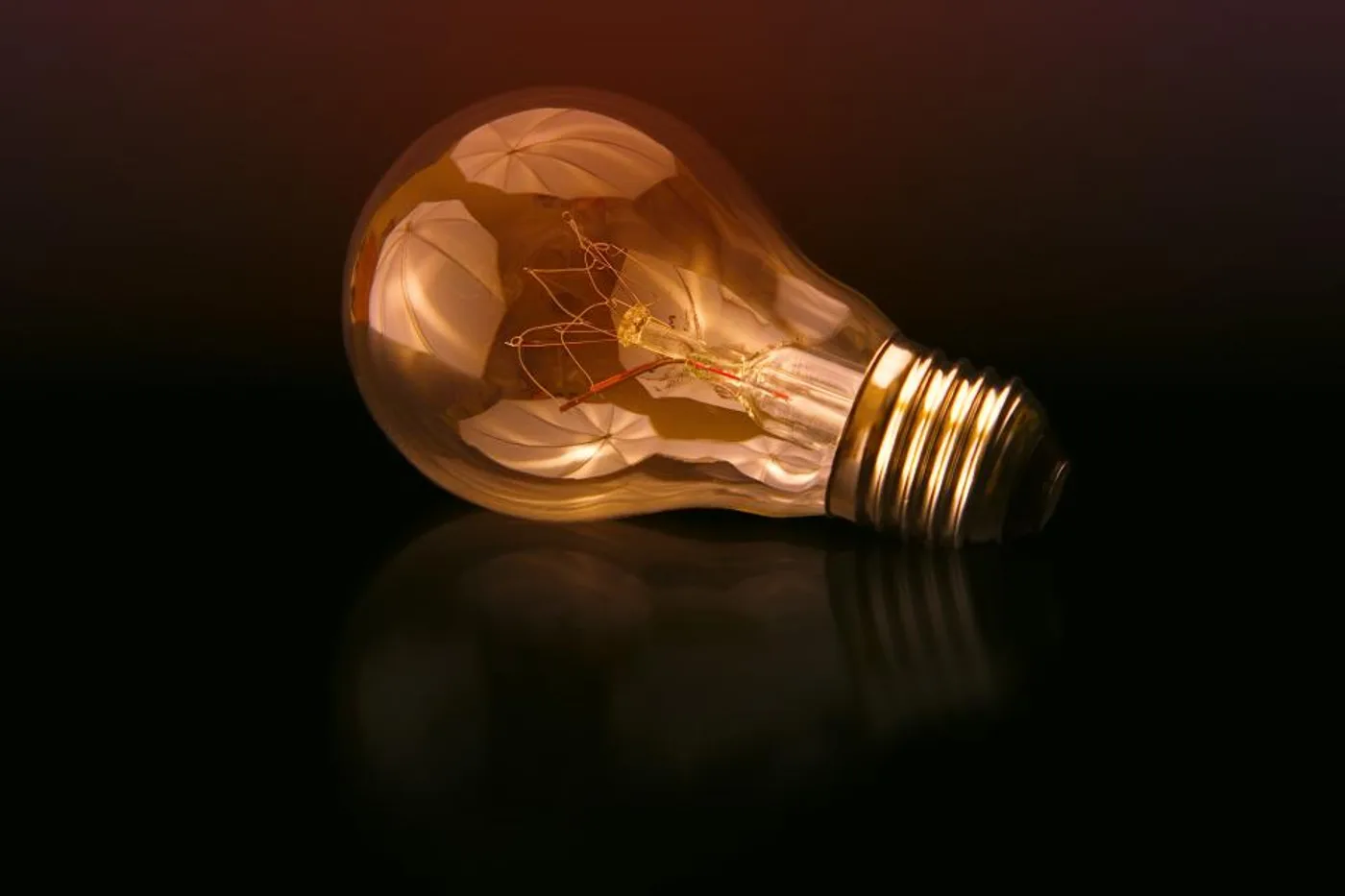 Amber Filament LED Bulbs (Pack of 4)